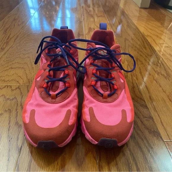 Nike Air Max 270 React in Mystic Red/Pink Blast/Habanero Red/Bright Crimson SZ 9 - Picture 5 of 15
